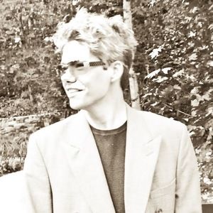 Meet your Posher, Nicholas